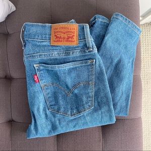 Levi’s Skinny Jeans